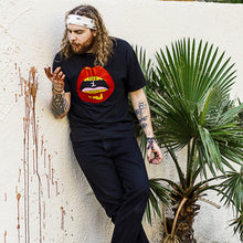 Load image into Gallery viewer, cleaning up ass to mouth shirt moist clothing