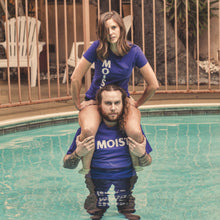 Load image into Gallery viewer, shoulder pool moist horizontal logo purple black shirt model shot
